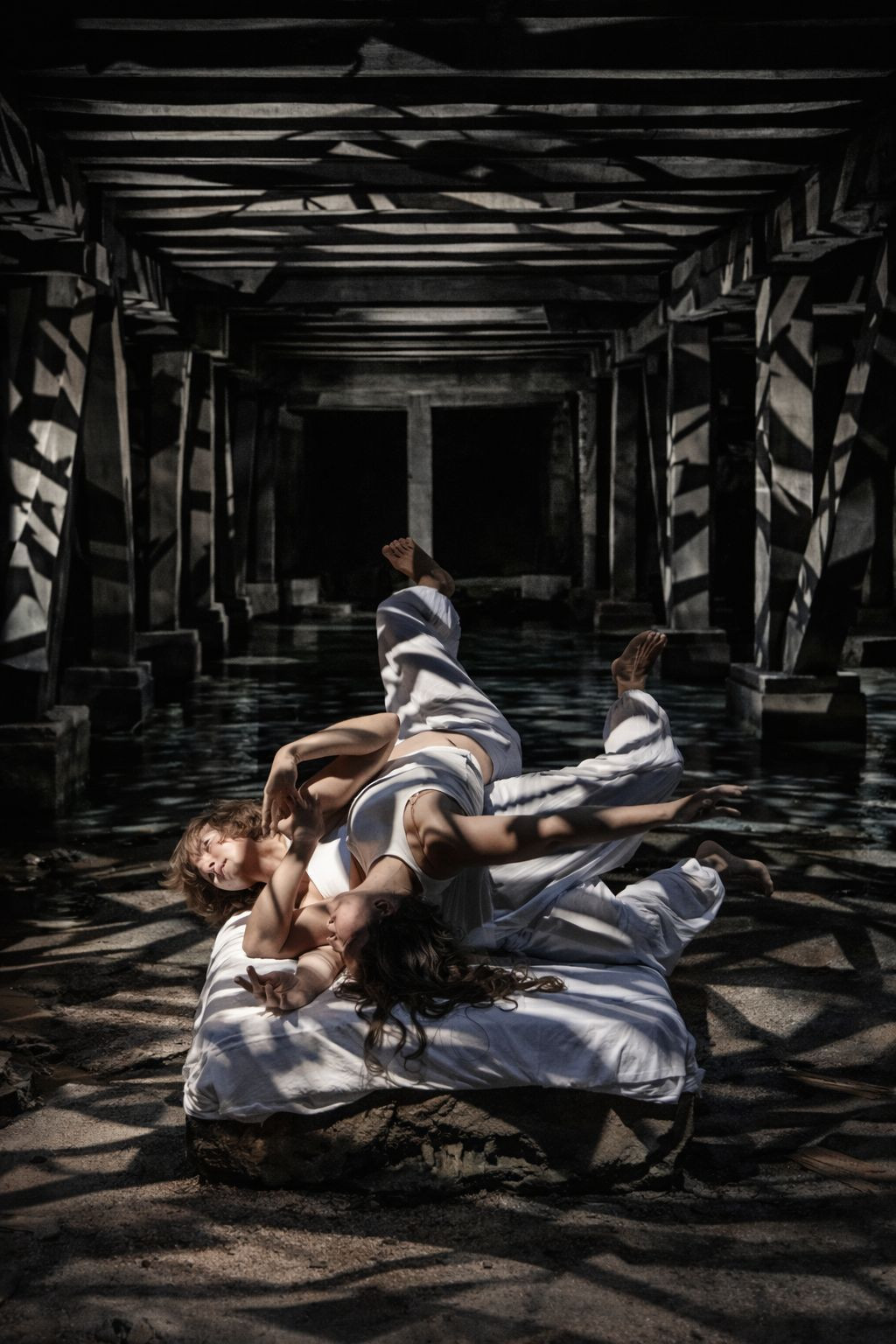 Moving Stones, Moving Stones